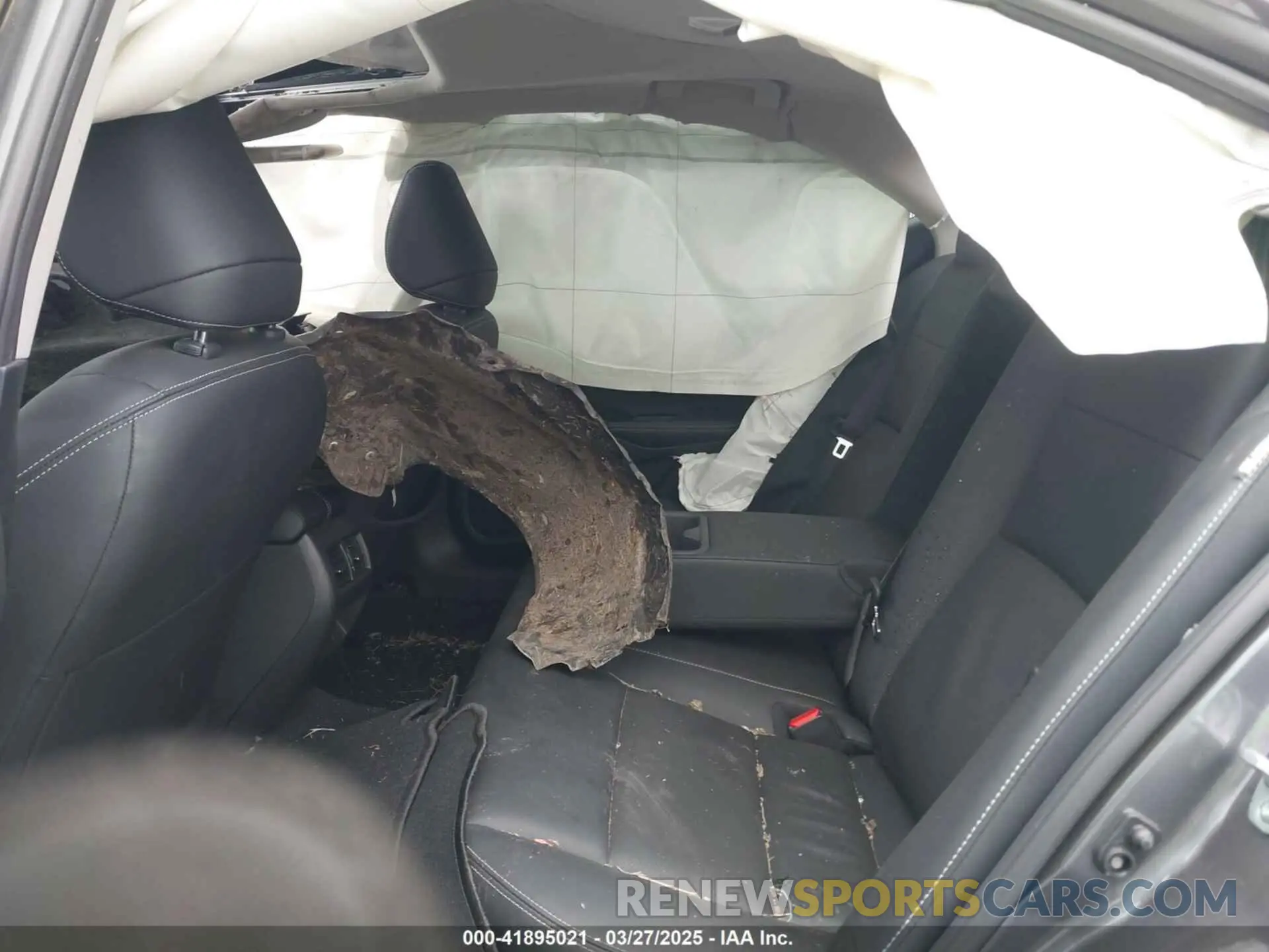 8 Photograph of a damaged car 1N4BL4EV2RN420313 NISSAN ALTIMA 2024