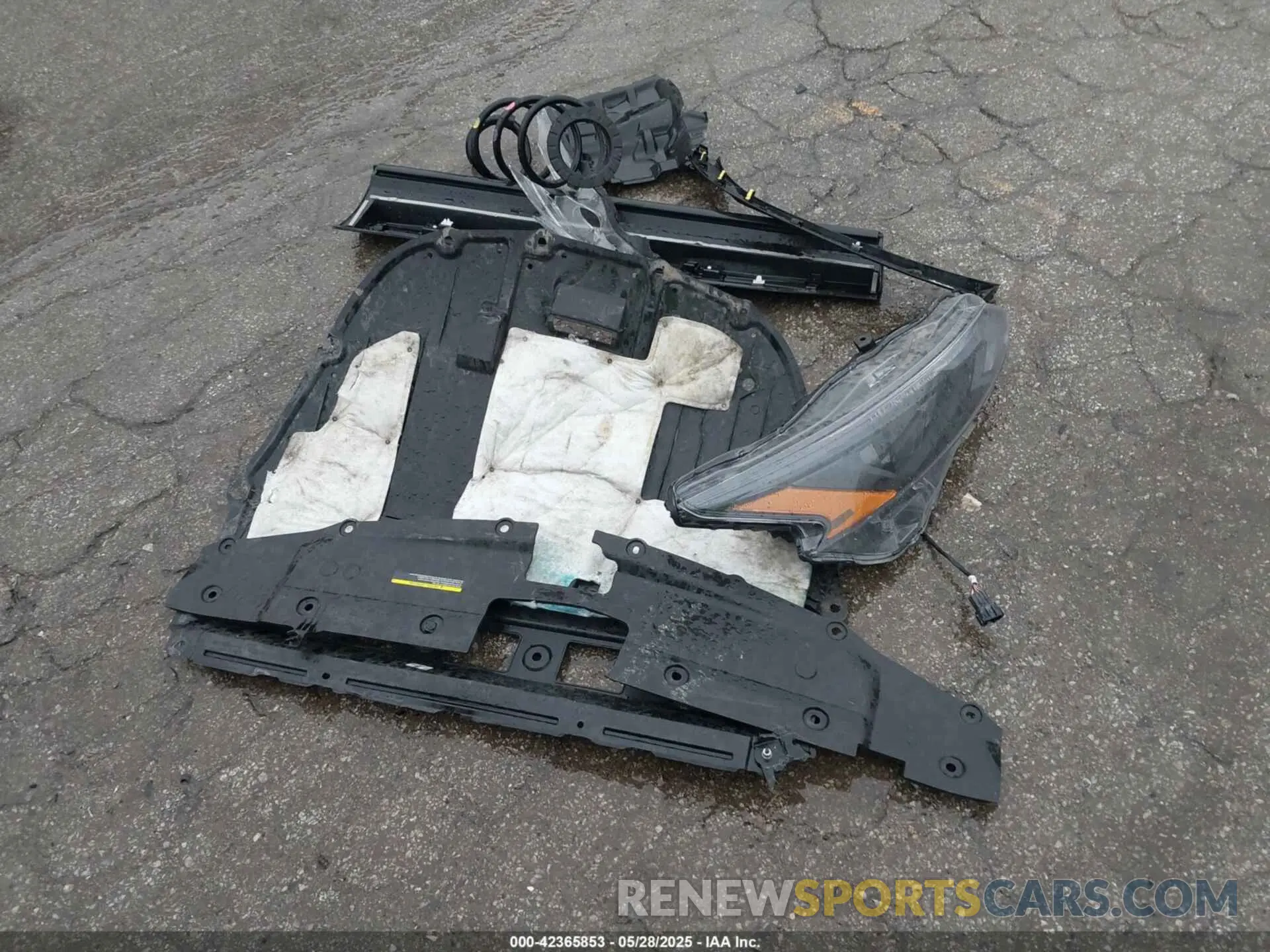 11 Photograph of a damaged car 1N4BL4EV4RN434097 NISSAN ALTIMA 2024