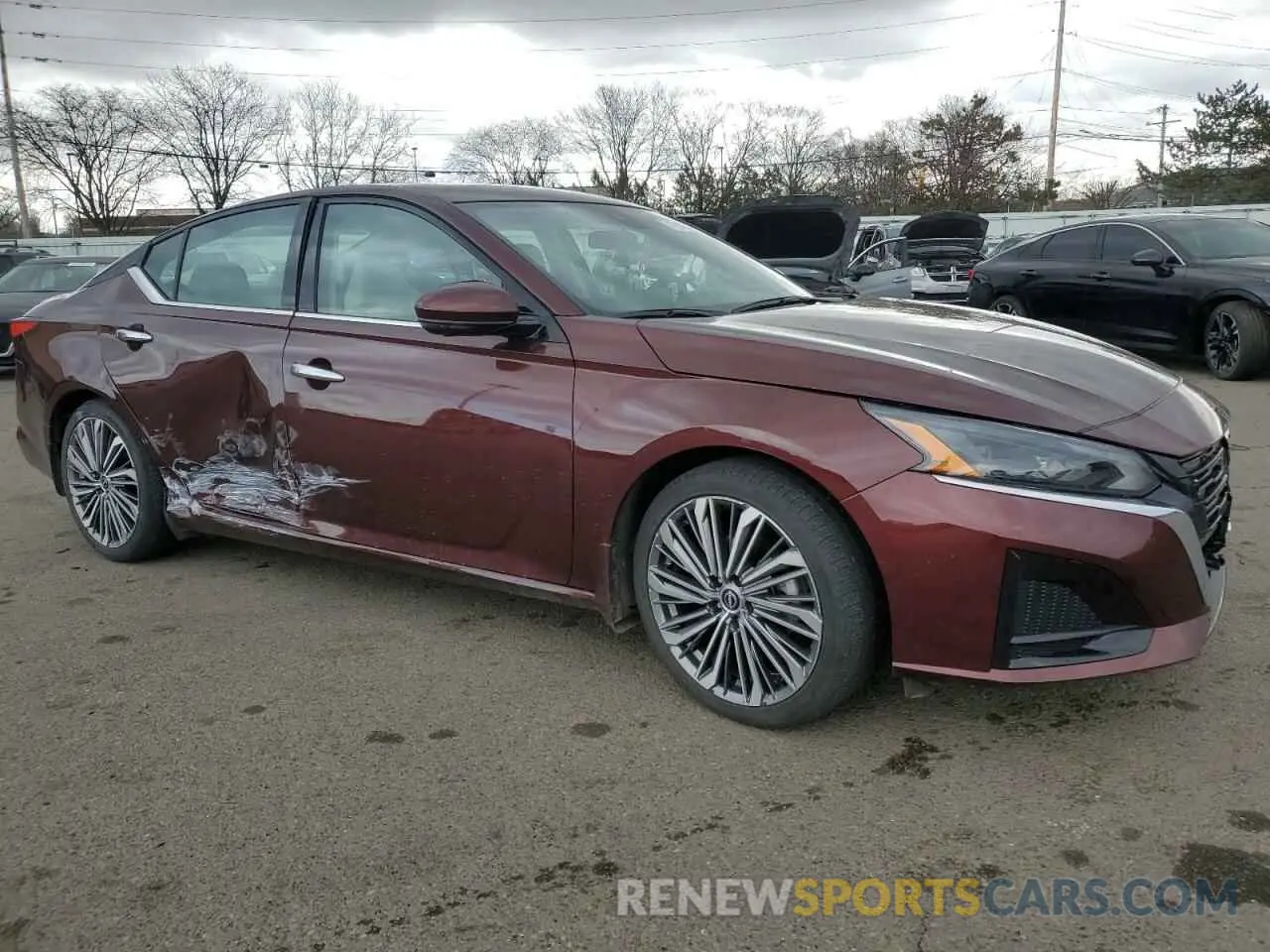 4 Photograph of a damaged car 1N4BL4EV6RN353991 NISSAN ALTIMA 2024