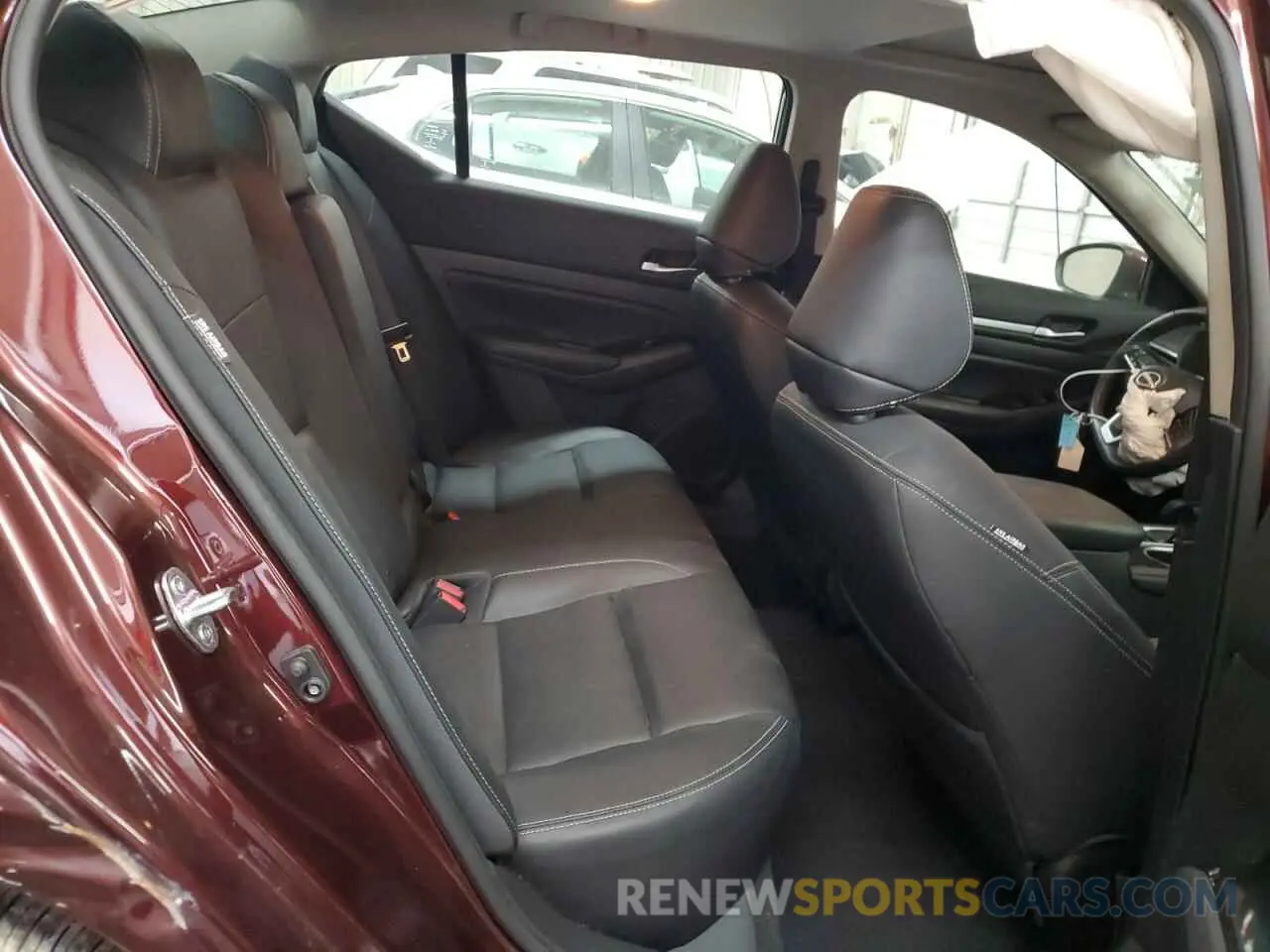 10 Photograph of a damaged car 1N4BL4EV8RN353782 NISSAN ALTIMA 2024