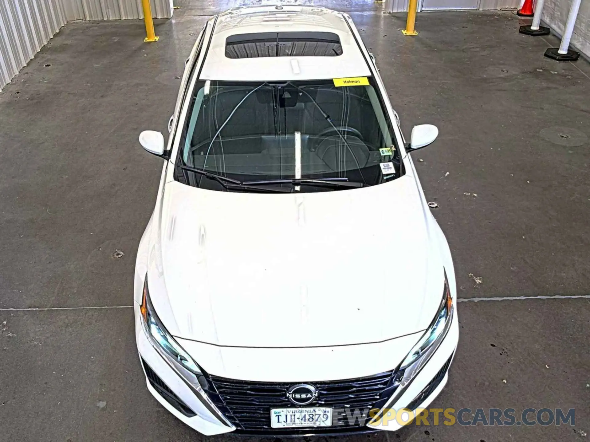 11 Photograph of a damaged car 1N4BL4EV8RN381467 NISSAN ALTIMA 2024