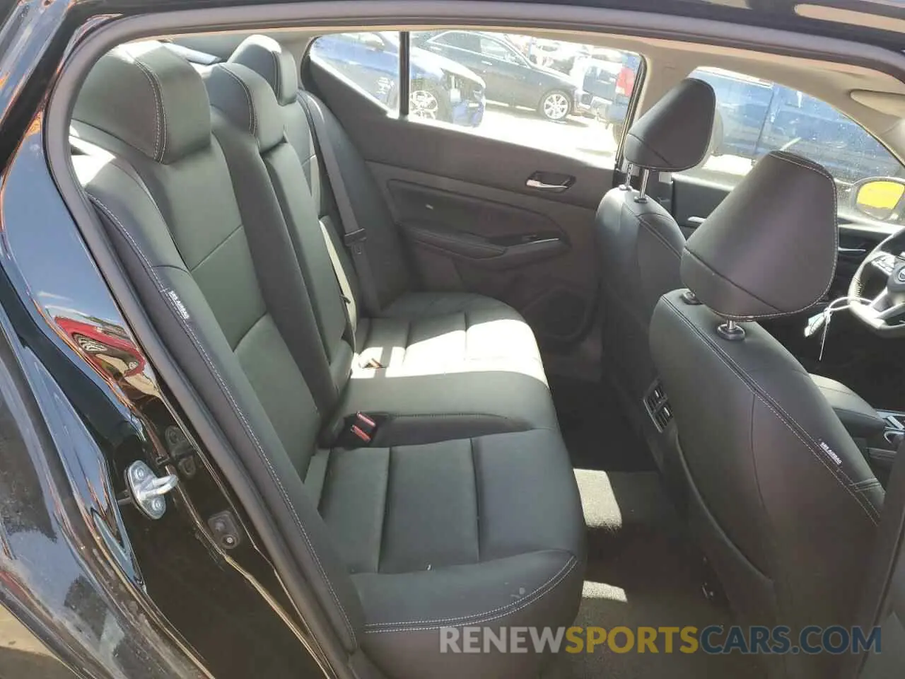 10 Photograph of a damaged car 1N4BL4EV9RN427646 NISSAN ALTIMA 2024