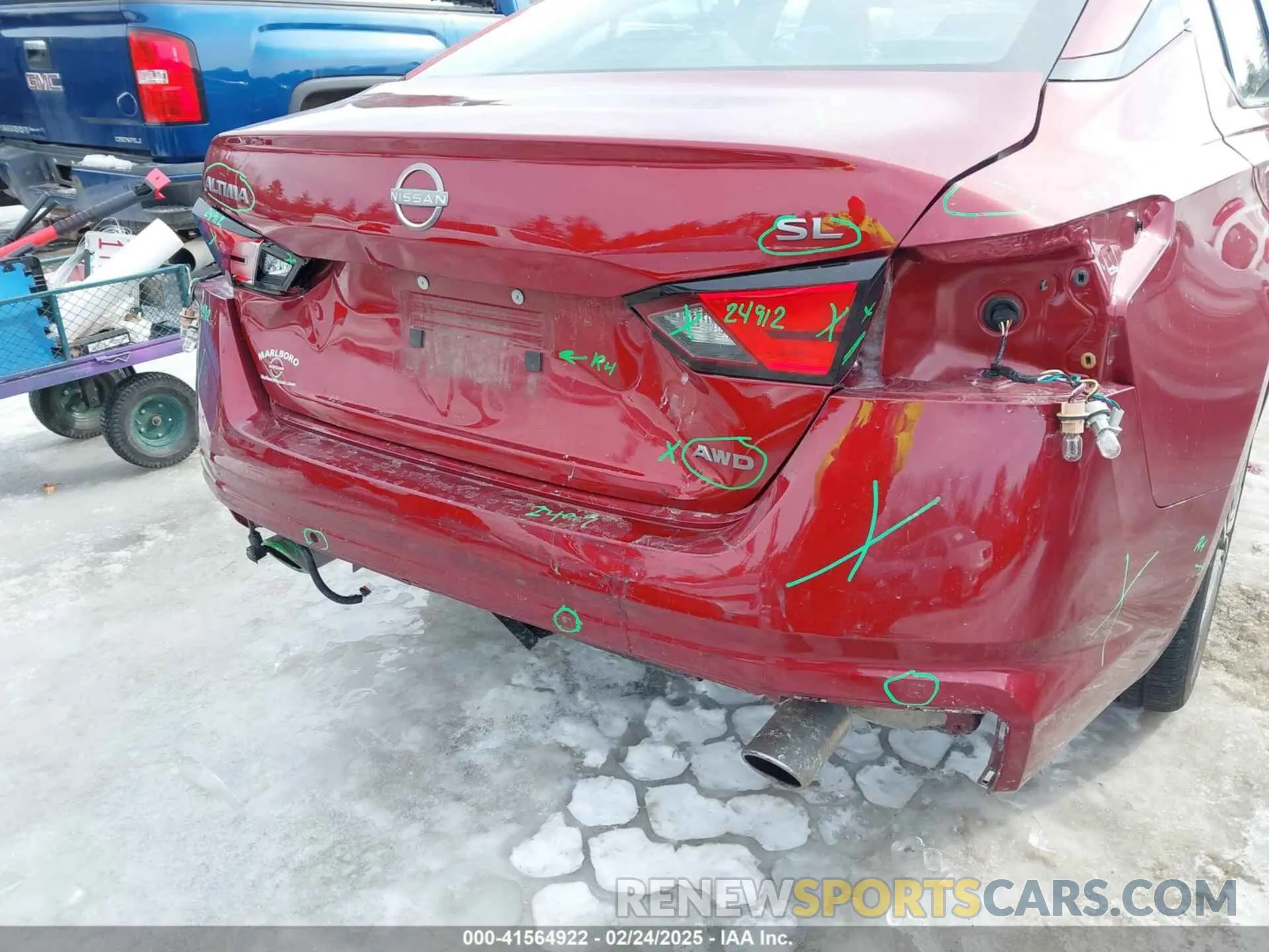 17 Photograph of a damaged car 1N4BL4EW2RN306563 NISSAN ALTIMA 2024