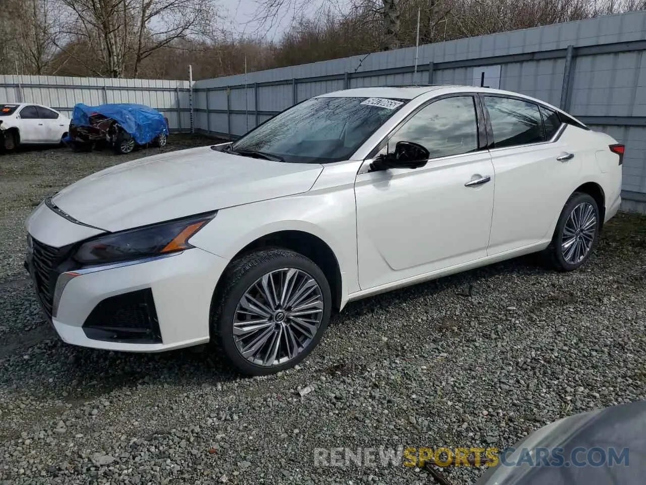 1 Photograph of a damaged car 1N4BL4EW3RN389517 NISSAN ALTIMA 2024