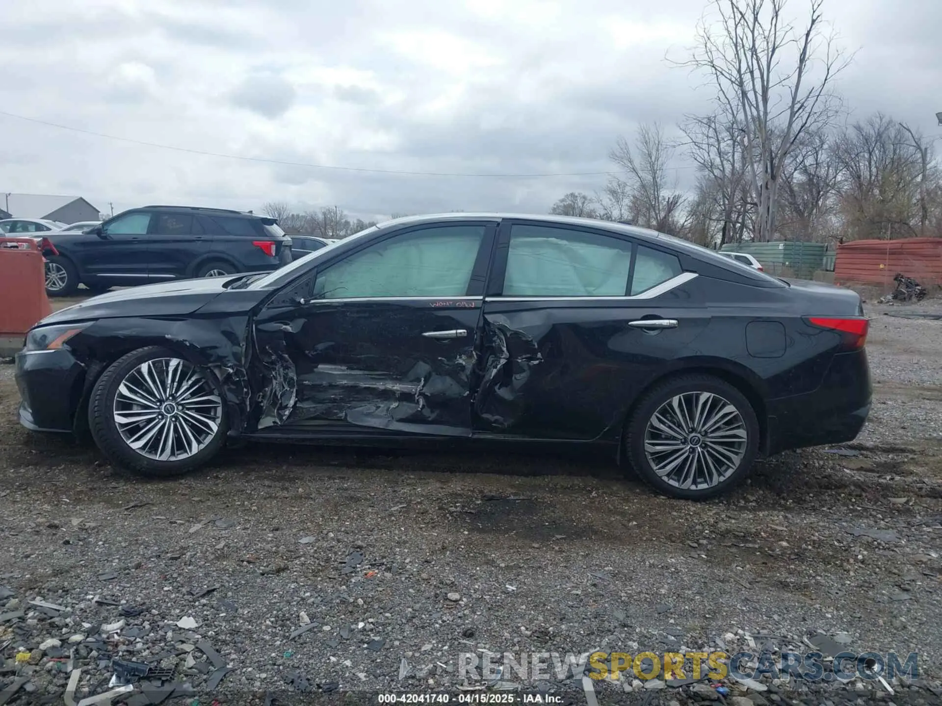 14 Photograph of a damaged car 1N4BL4EW8RN402715 NISSAN ALTIMA 2024