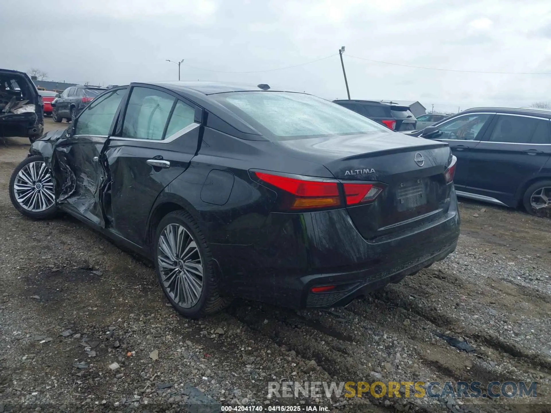 3 Photograph of a damaged car 1N4BL4EW8RN402715 NISSAN ALTIMA 2024