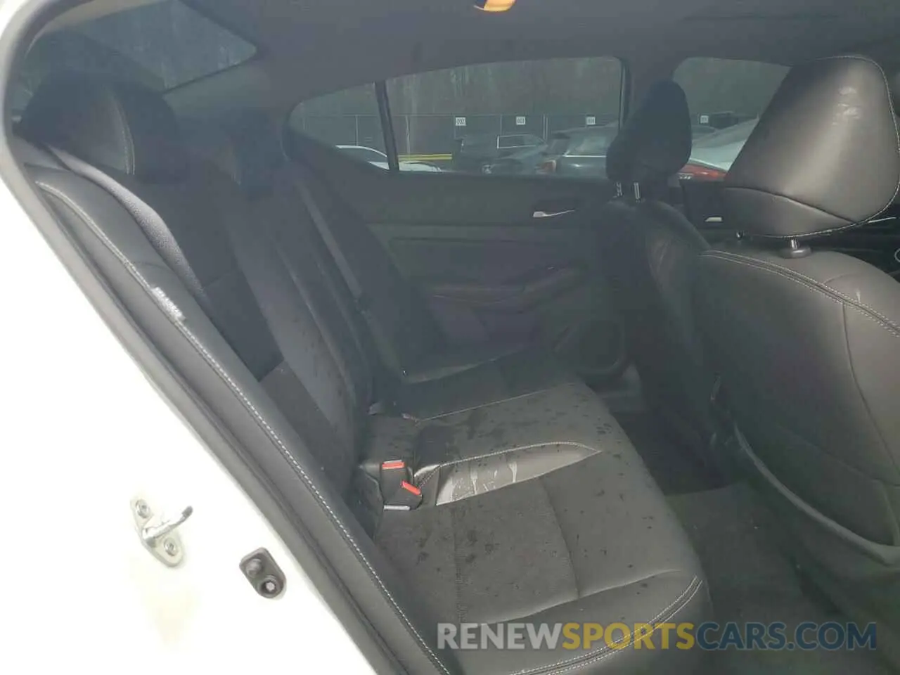 10 Photograph of a damaged car 1N4BL4EW9RN346848 NISSAN ALTIMA 2024