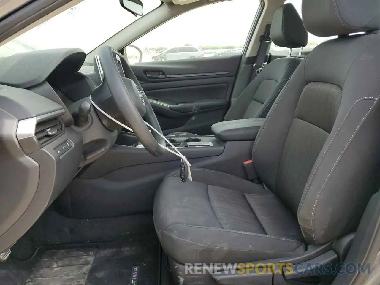 7 Photograph of a damaged car 1N4BL4BV1SN341256 NISSAN ALTIMA 2025