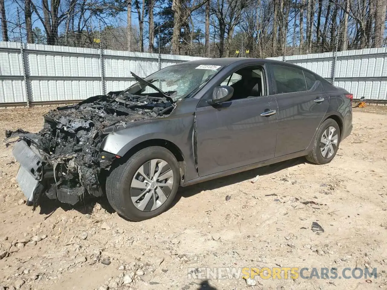 1 Photograph of a damaged car 1N4BL4BV2SN314065 NISSAN ALTIMA 2025