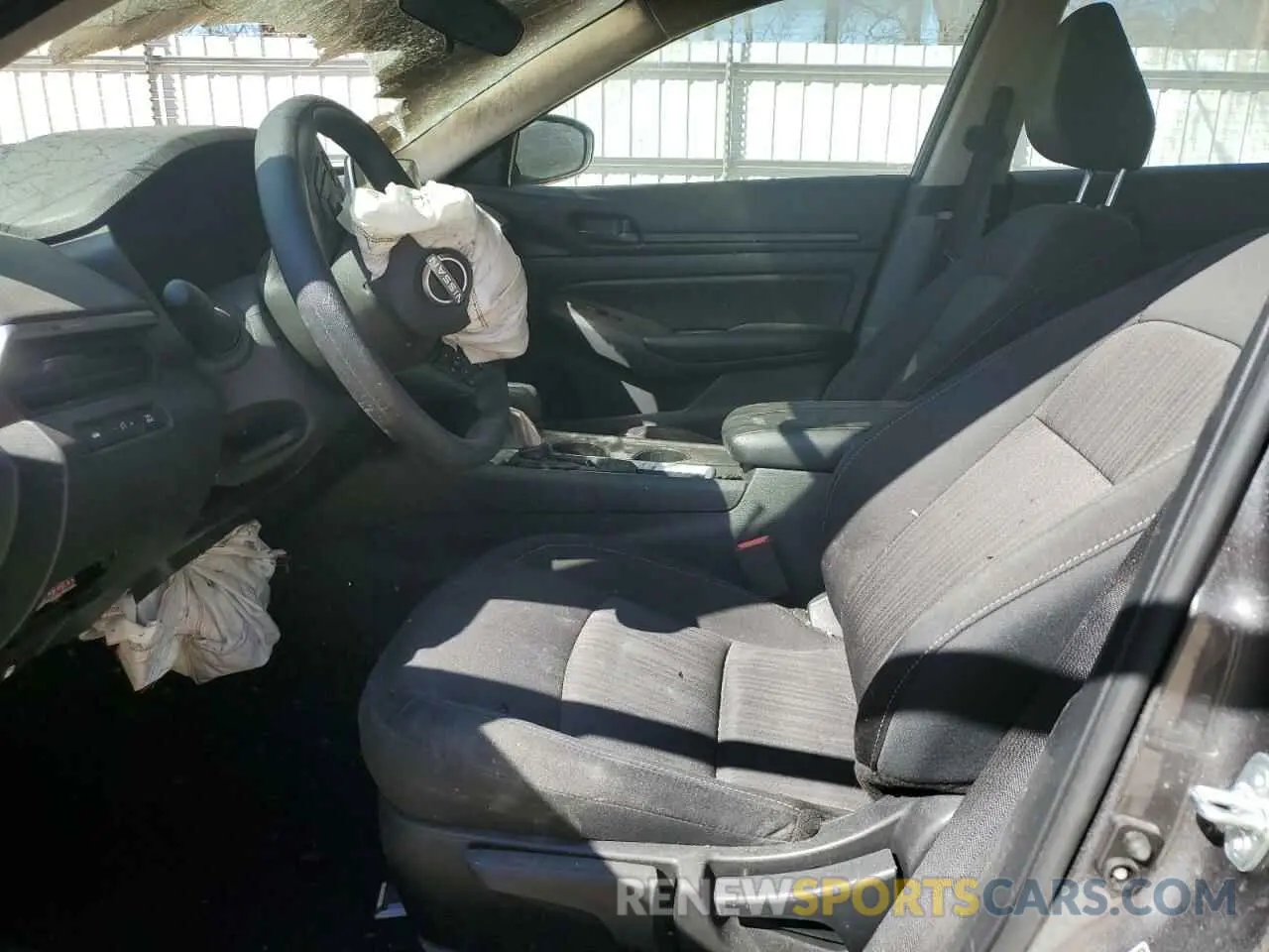 7 Photograph of a damaged car 1N4BL4BV2SN314065 NISSAN ALTIMA 2025