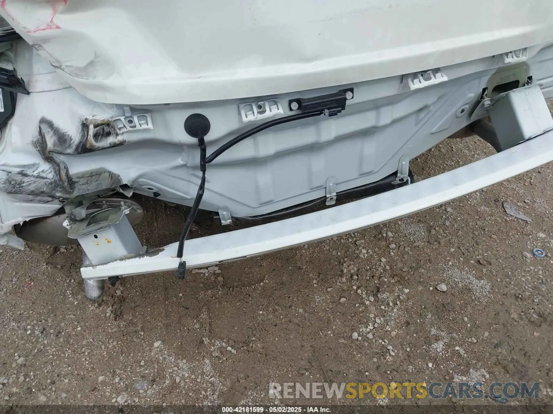 20 Photograph of a damaged car 1N4BL4BV2SN352010 NISSAN ALTIMA 2025
