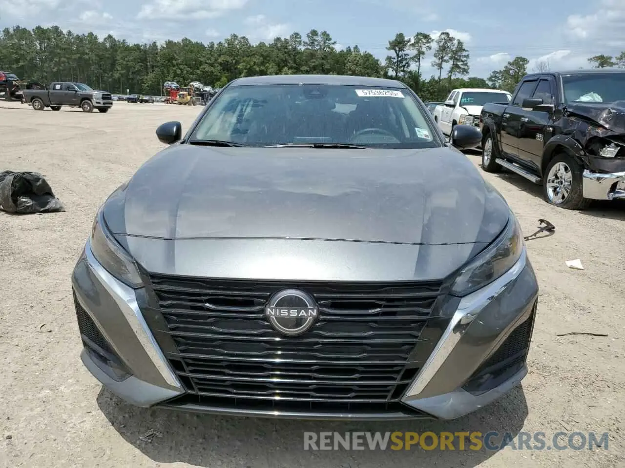 5 Photograph of a damaged car 1N4BL4BV3SN323521 NISSAN ALTIMA 2025