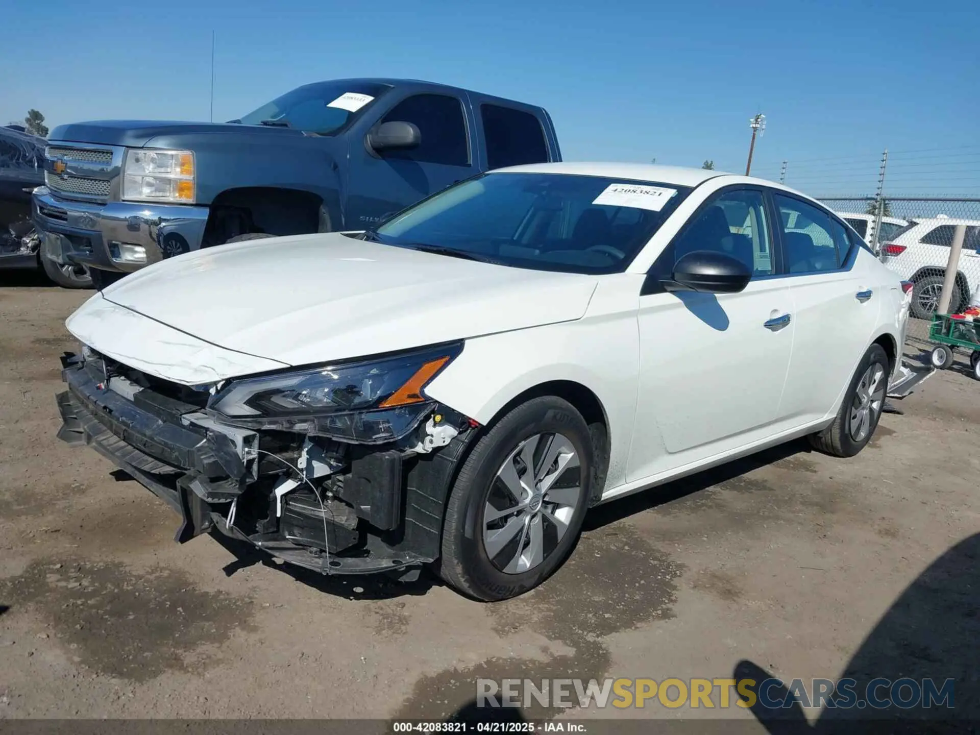 15 Photograph of a damaged car 1N4BL4BV5SN309703 NISSAN ALTIMA 2025