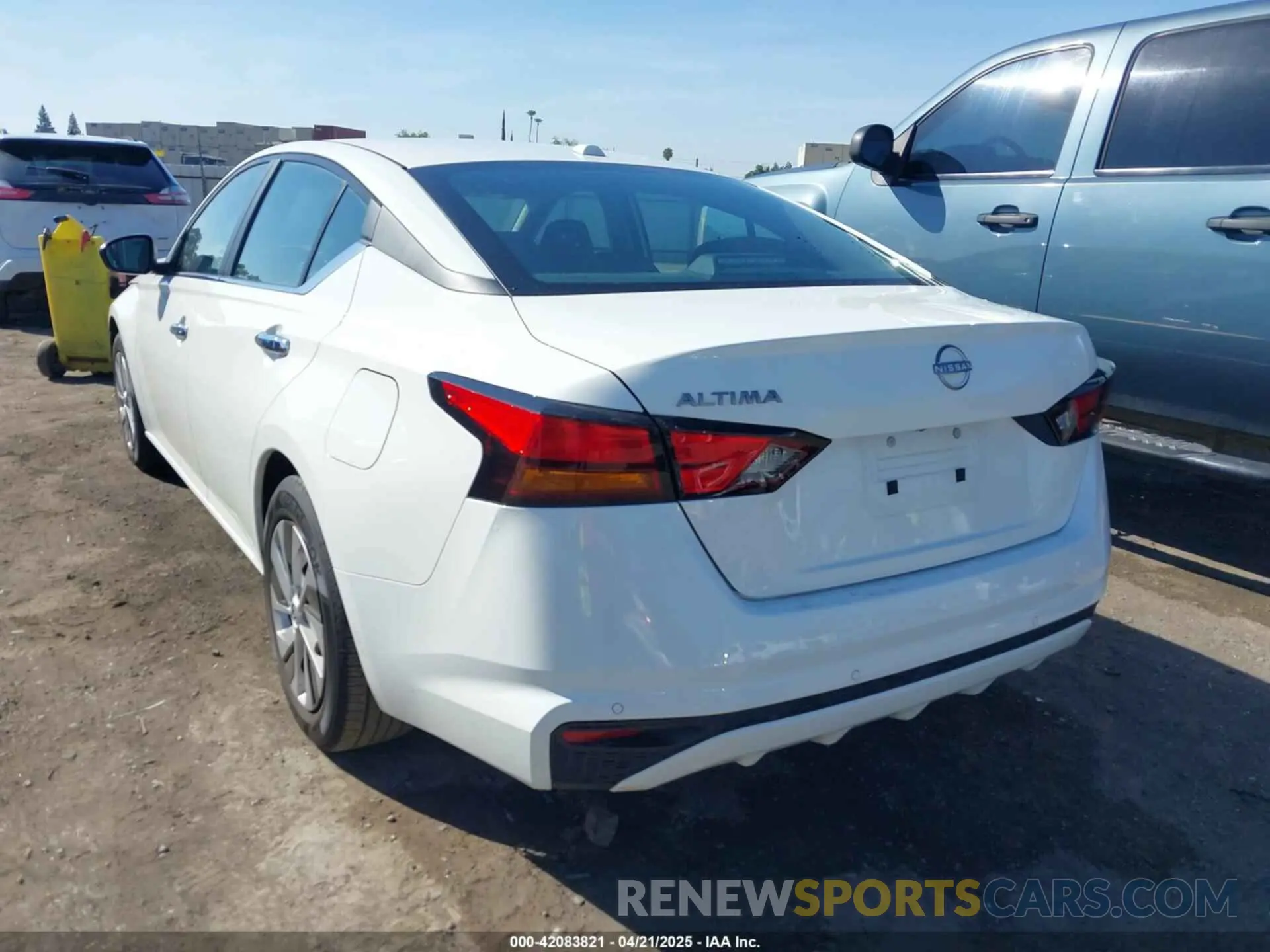 3 Photograph of a damaged car 1N4BL4BV5SN309703 NISSAN ALTIMA 2025