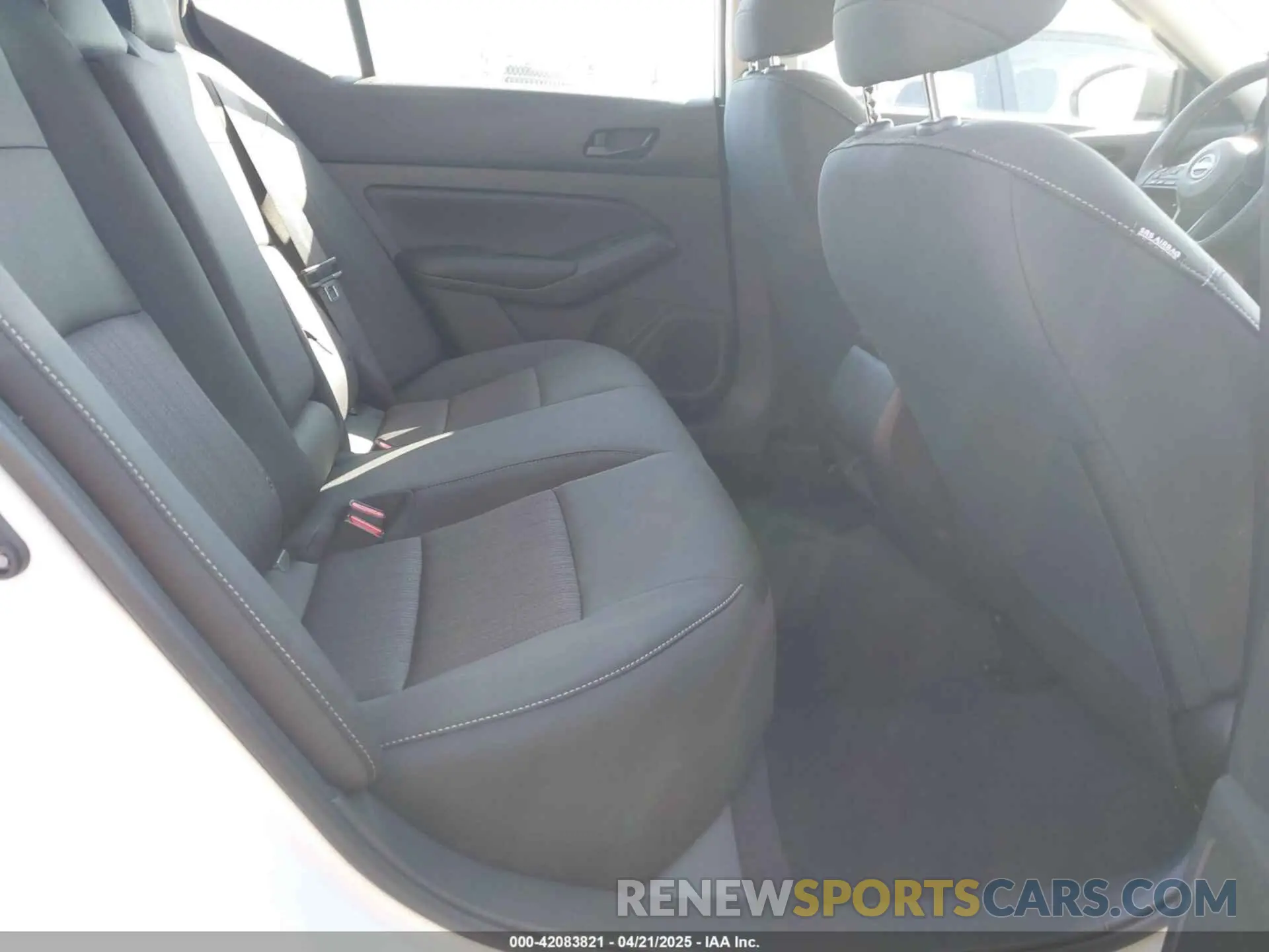 8 Photograph of a damaged car 1N4BL4BV5SN309703 NISSAN ALTIMA 2025