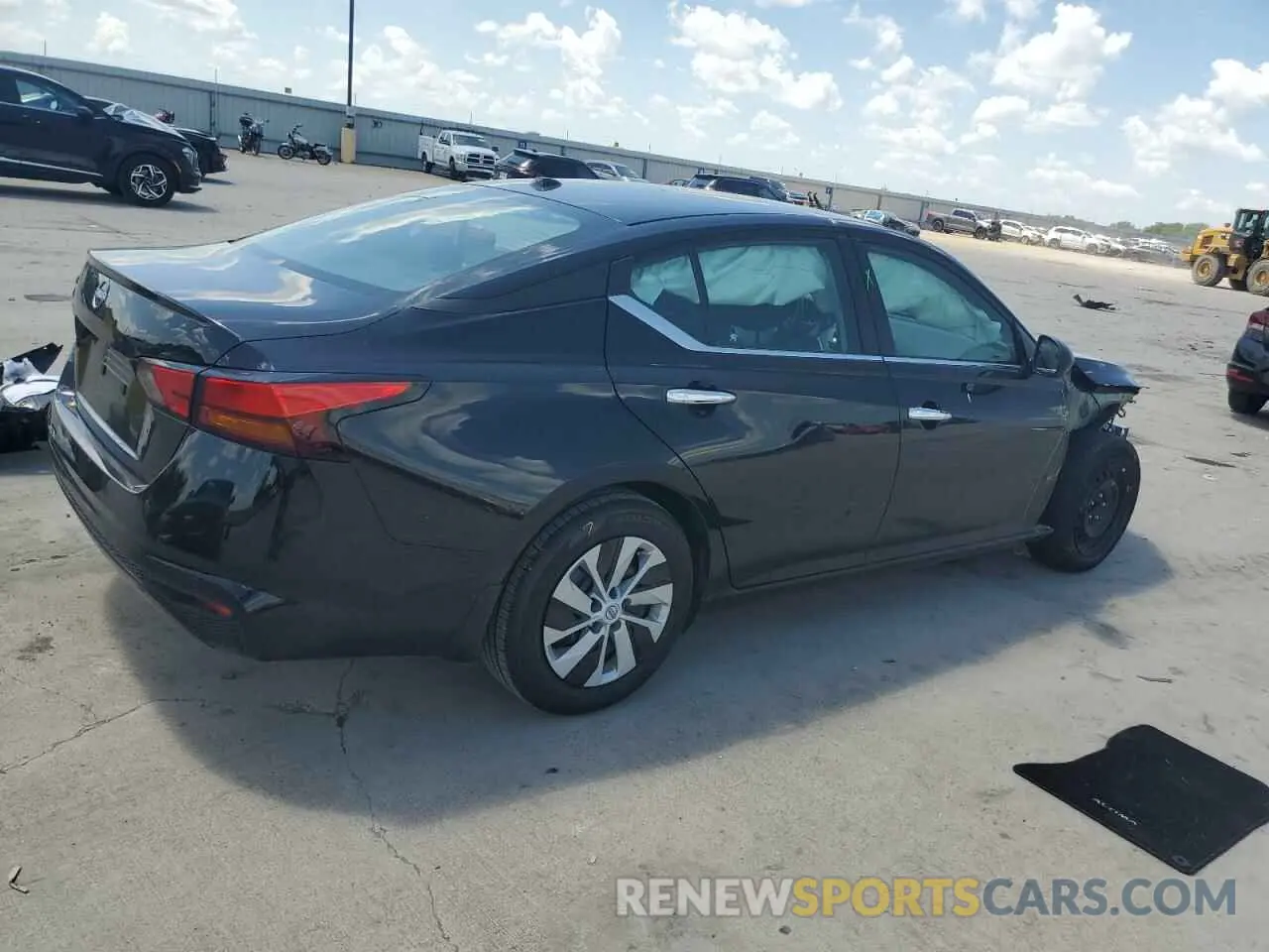 3 Photograph of a damaged car 1N4BL4BVXSN316226 NISSAN ALTIMA 2025