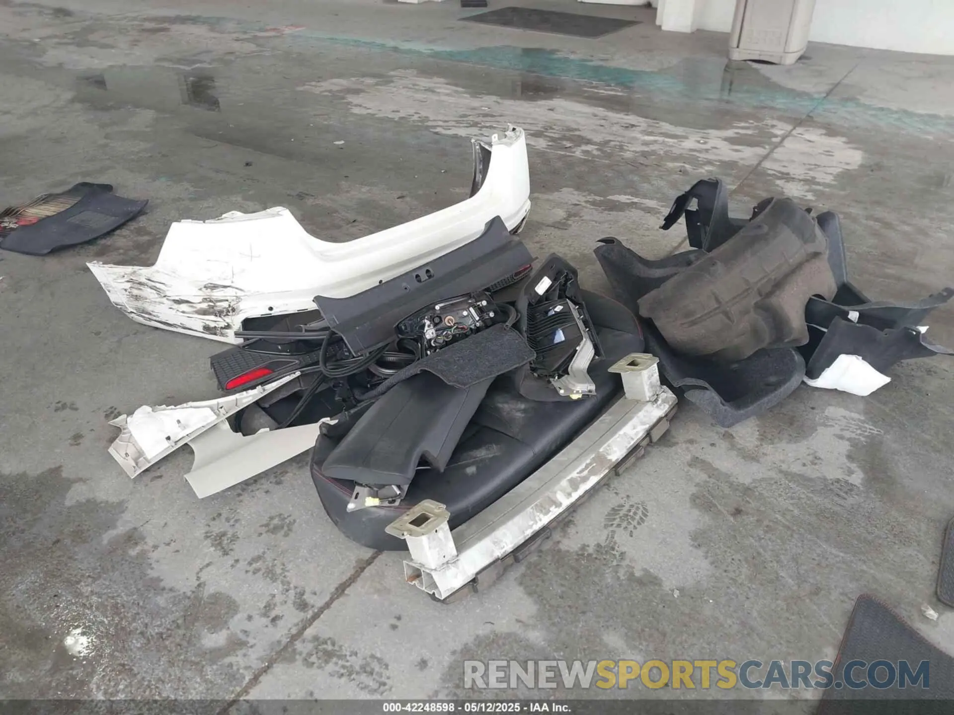 12 Photograph of a damaged car 1N4BL4CV0SN301216 NISSAN ALTIMA 2025