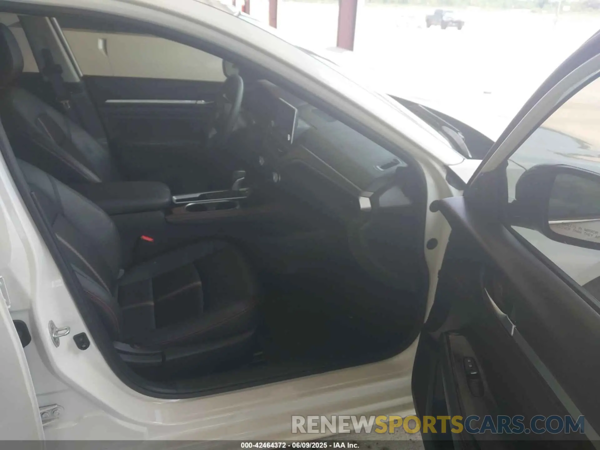 5 Photograph of a damaged car 1N4BL4CV3SN329205 NISSAN ALTIMA 2025