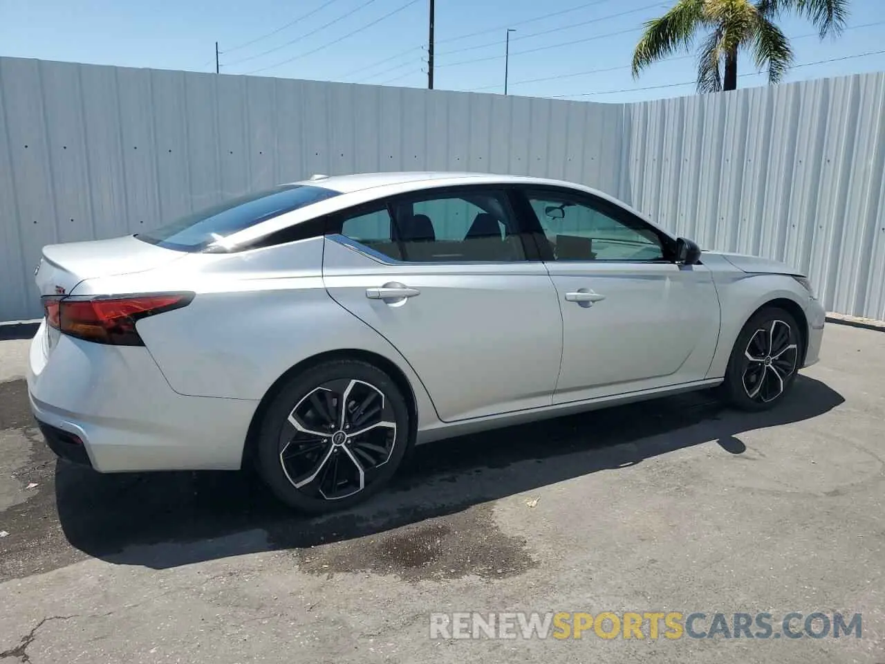 3 Photograph of a damaged car 1N4BL4CV4SN360818 NISSAN ALTIMA 2025