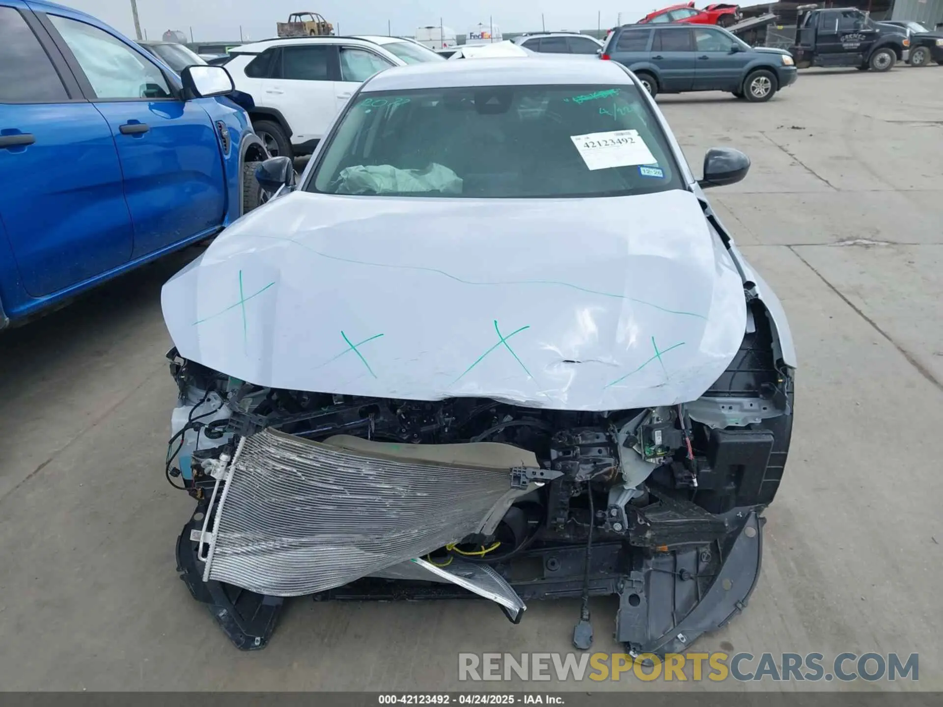 13 Photograph of a damaged car 1N4BL4CV5SN360634 NISSAN ALTIMA 2025