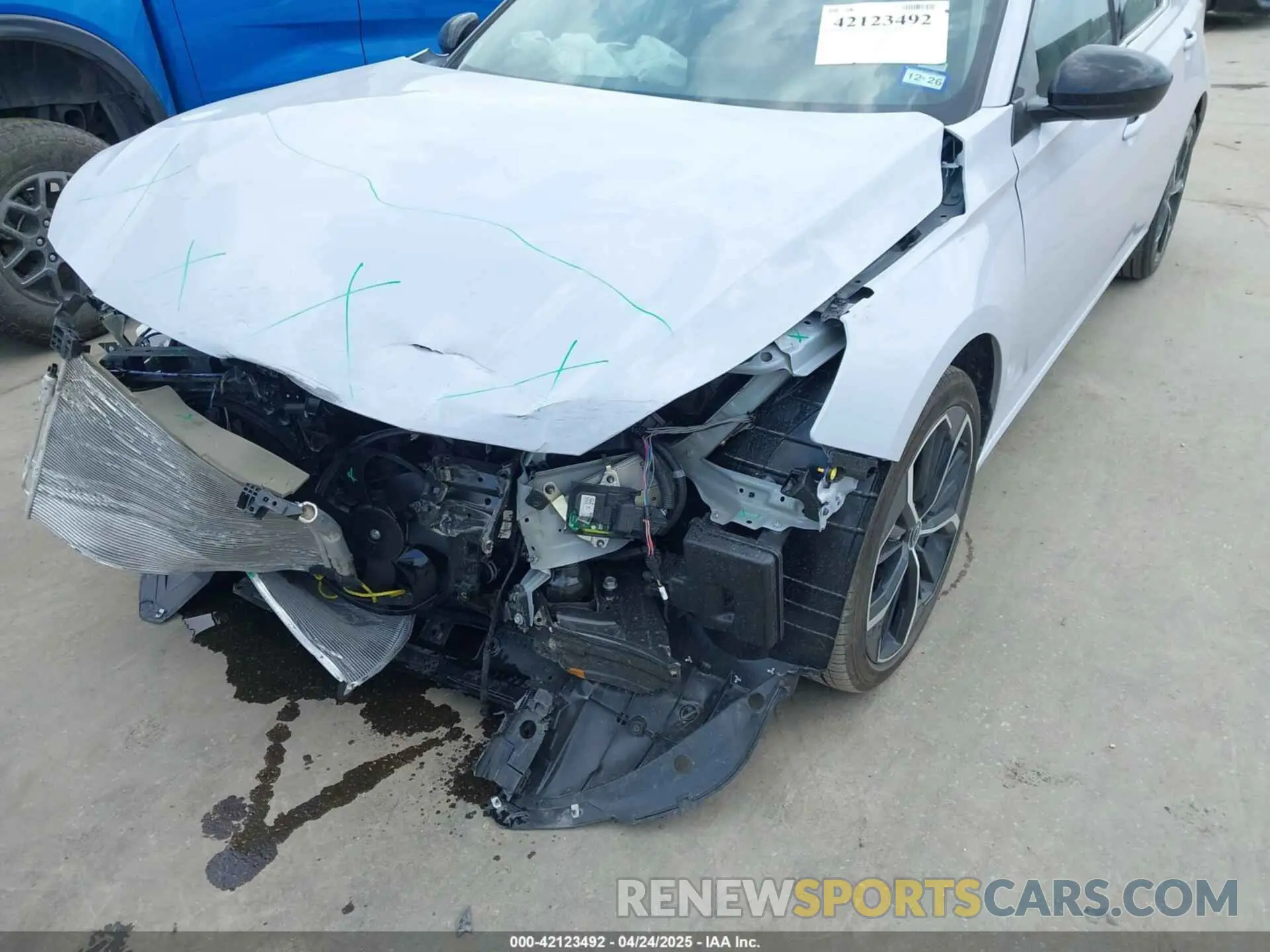 6 Photograph of a damaged car 1N4BL4CV5SN360634 NISSAN ALTIMA 2025