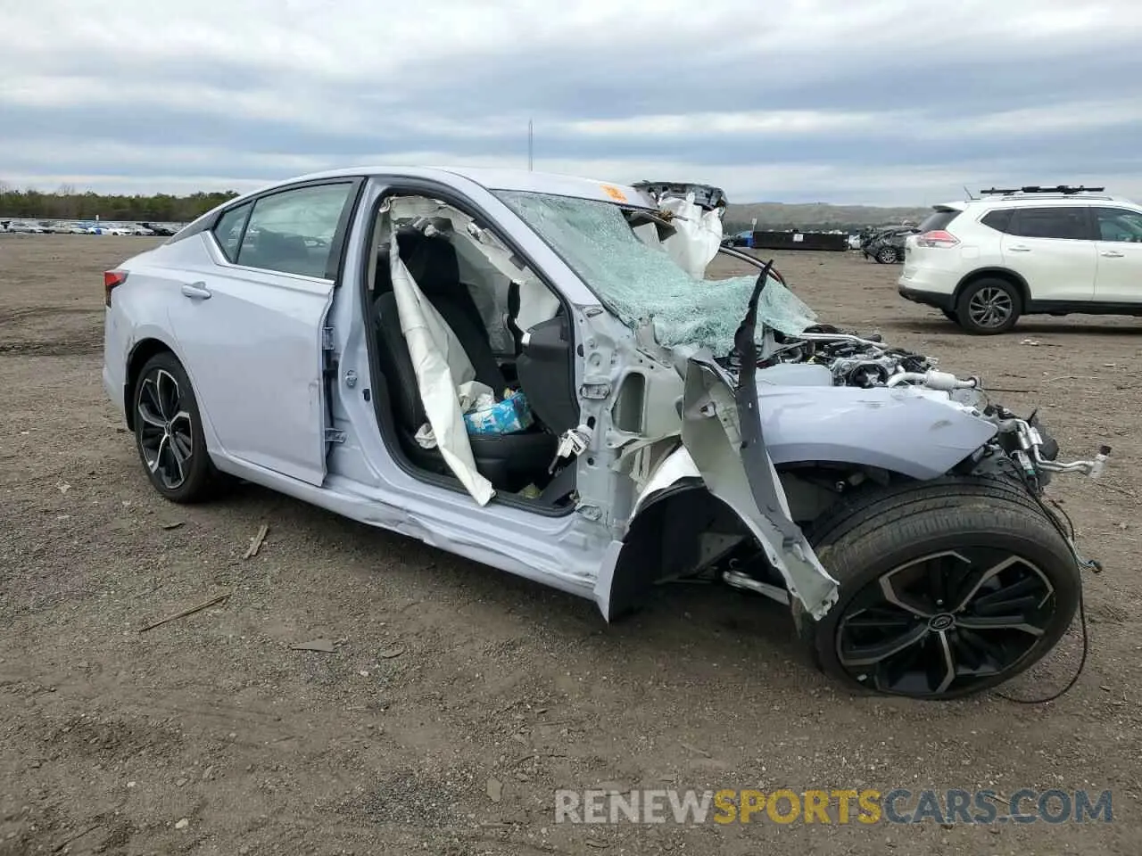 4 Photograph of a damaged car 1N4BL4CV6SN303004 NISSAN ALTIMA 2025
