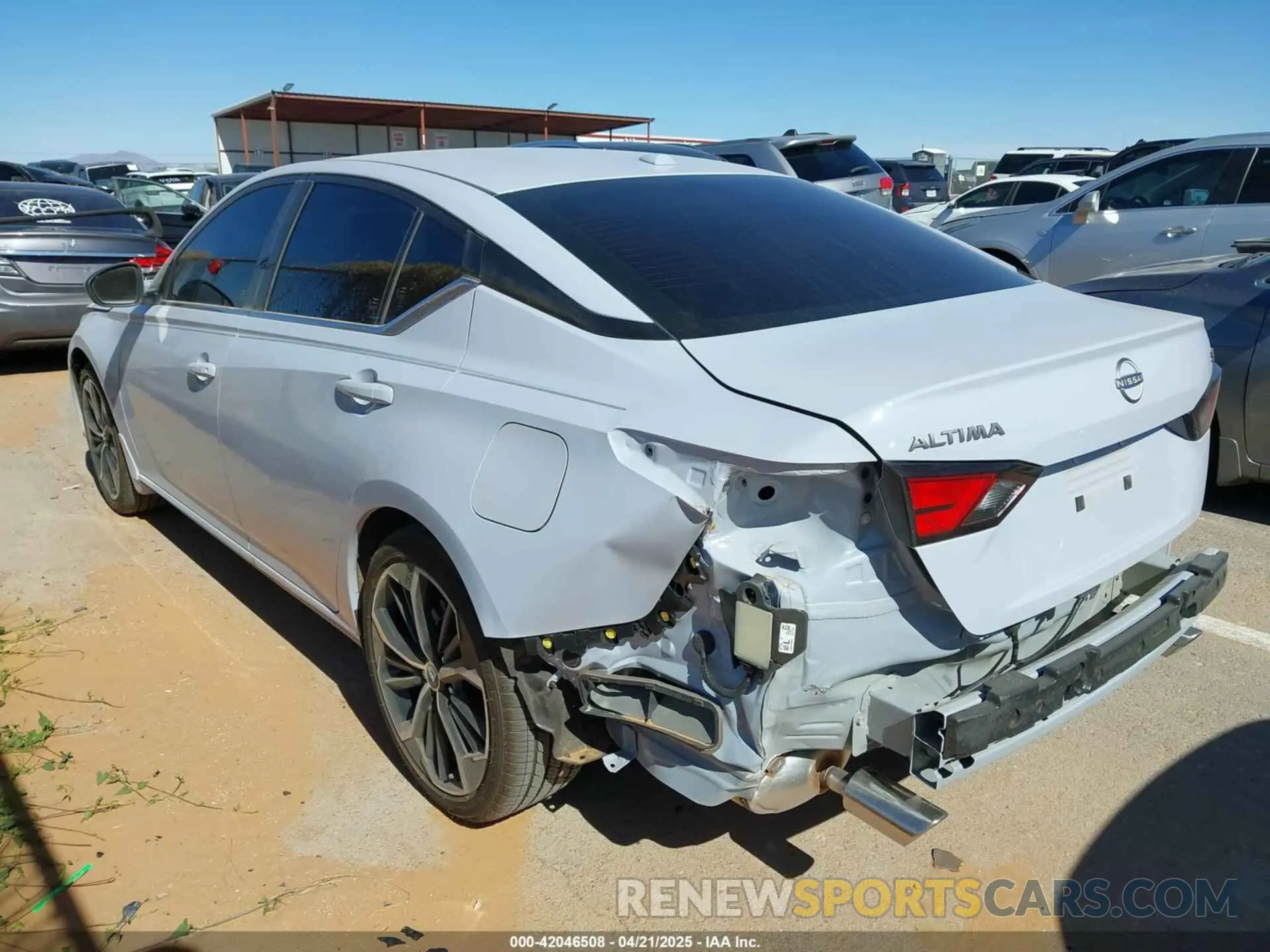 3 Photograph of a damaged car 1N4BL4CV7SN311967 NISSAN ALTIMA 2025