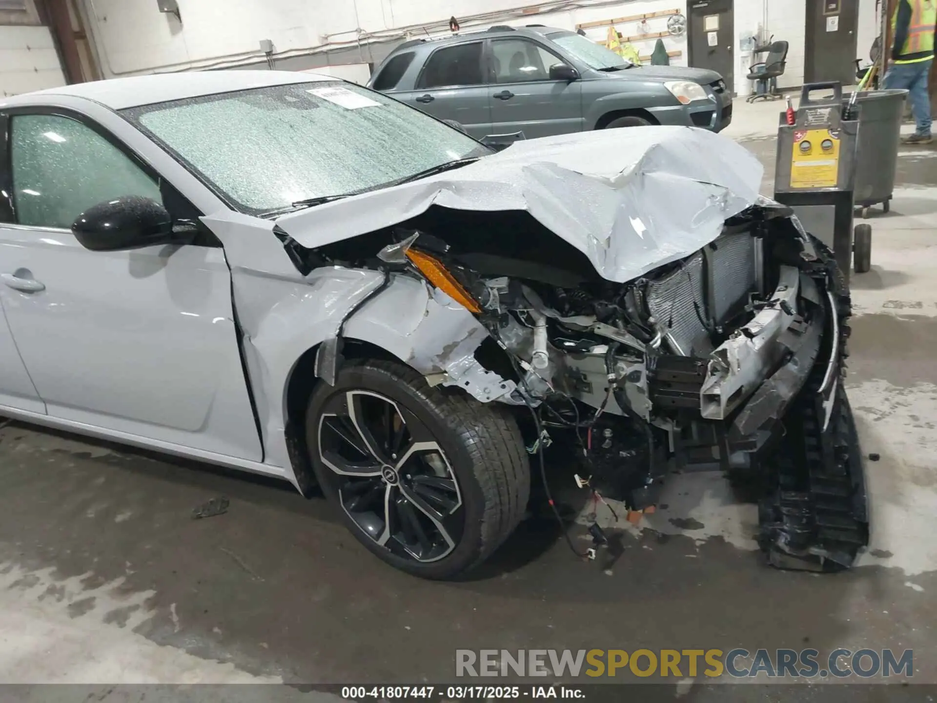 6 Photograph of a damaged car 1N4BL4CV8SN336988 NISSAN ALTIMA 2025