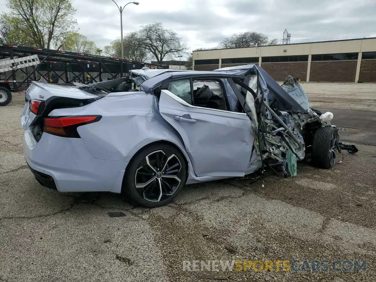 3 Photograph of a damaged car 1N4BL4CV9SN314725 NISSAN ALTIMA 2025