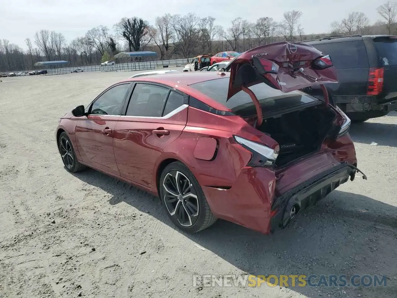 2 Photograph of a damaged car 1N4BL4CVXSN337334 NISSAN ALTIMA 2025