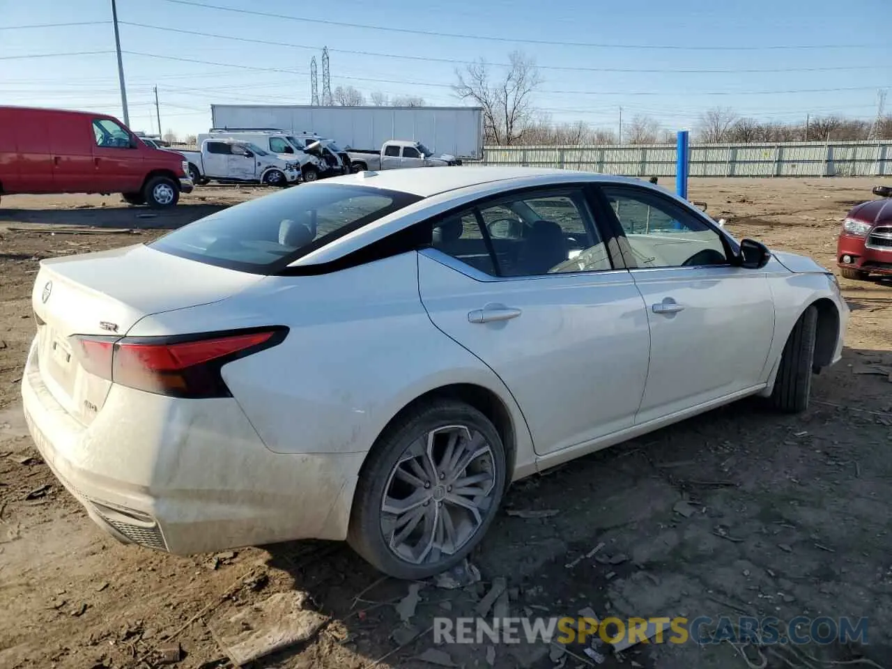 3 Photograph of a damaged car 1N4BL4CW5SN326072 NISSAN ALTIMA 2025