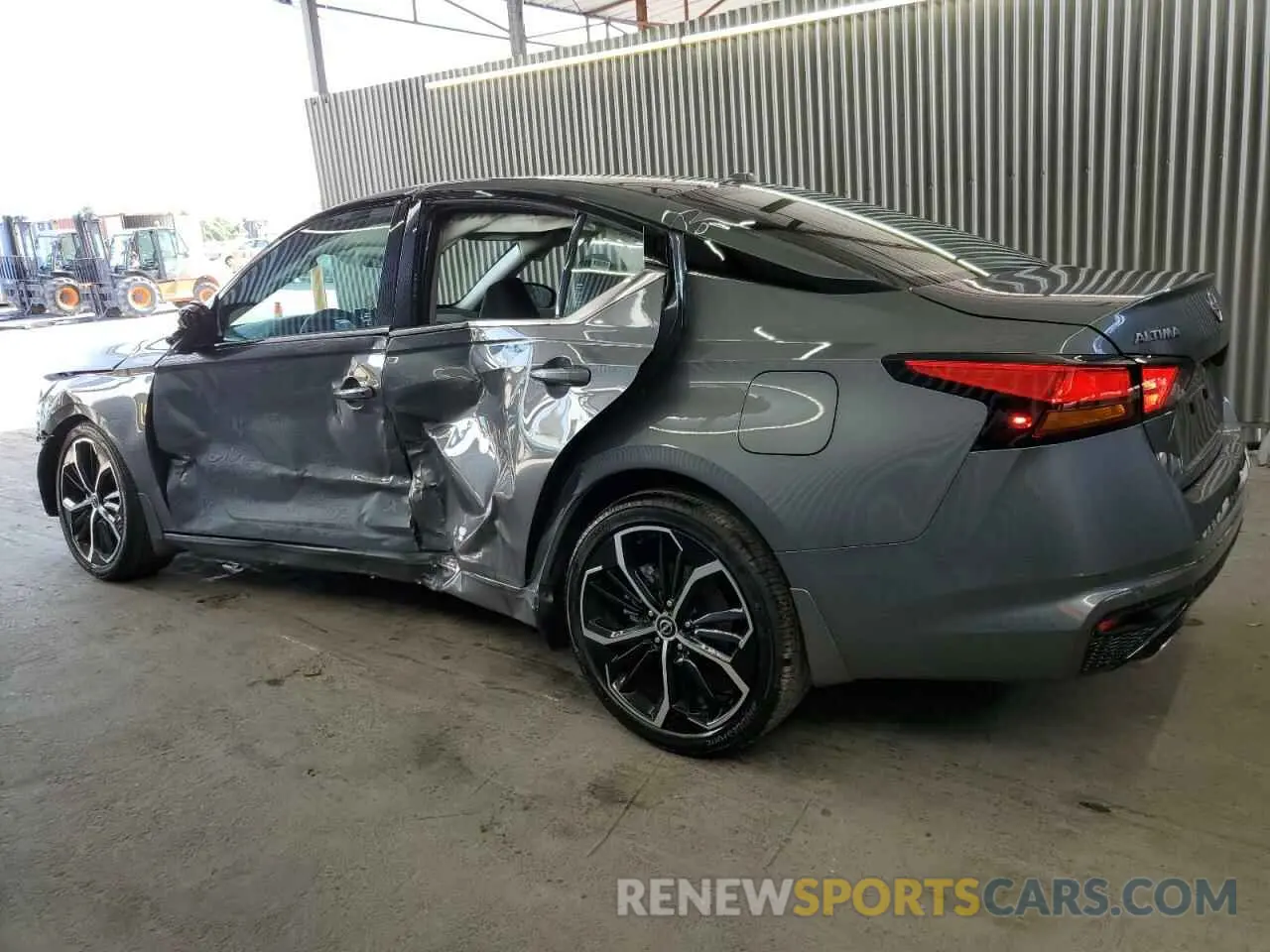 2 Photograph of a damaged car 1N4BL4CW9SN356577 NISSAN ALTIMA 2025