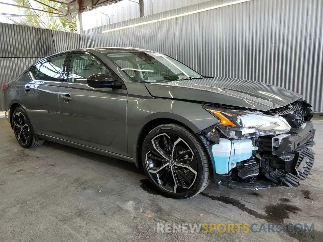4 Photograph of a damaged car 1N4BL4CW9SN356577 NISSAN ALTIMA 2025