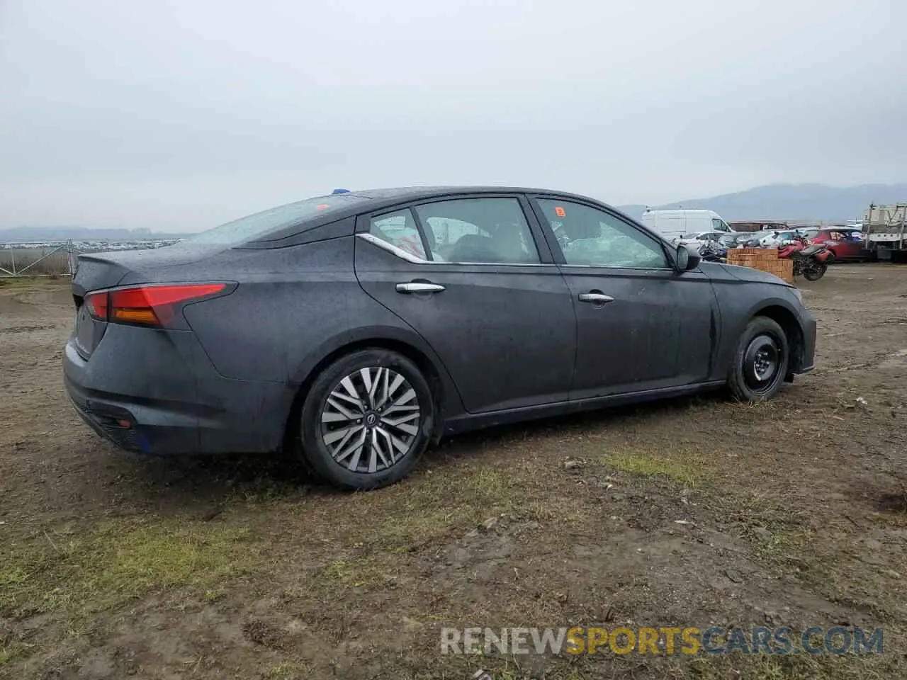 3 Photograph of a damaged car 1N4BL4DV0SN304549 NISSAN ALTIMA 2025