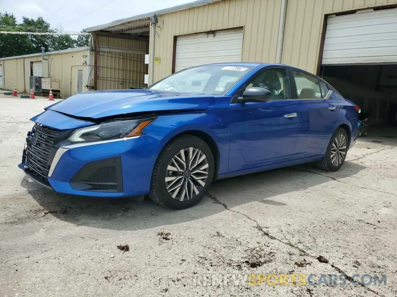 1 Photograph of a damaged car 1N4BL4DV0SN304972 NISSAN ALTIMA 2025