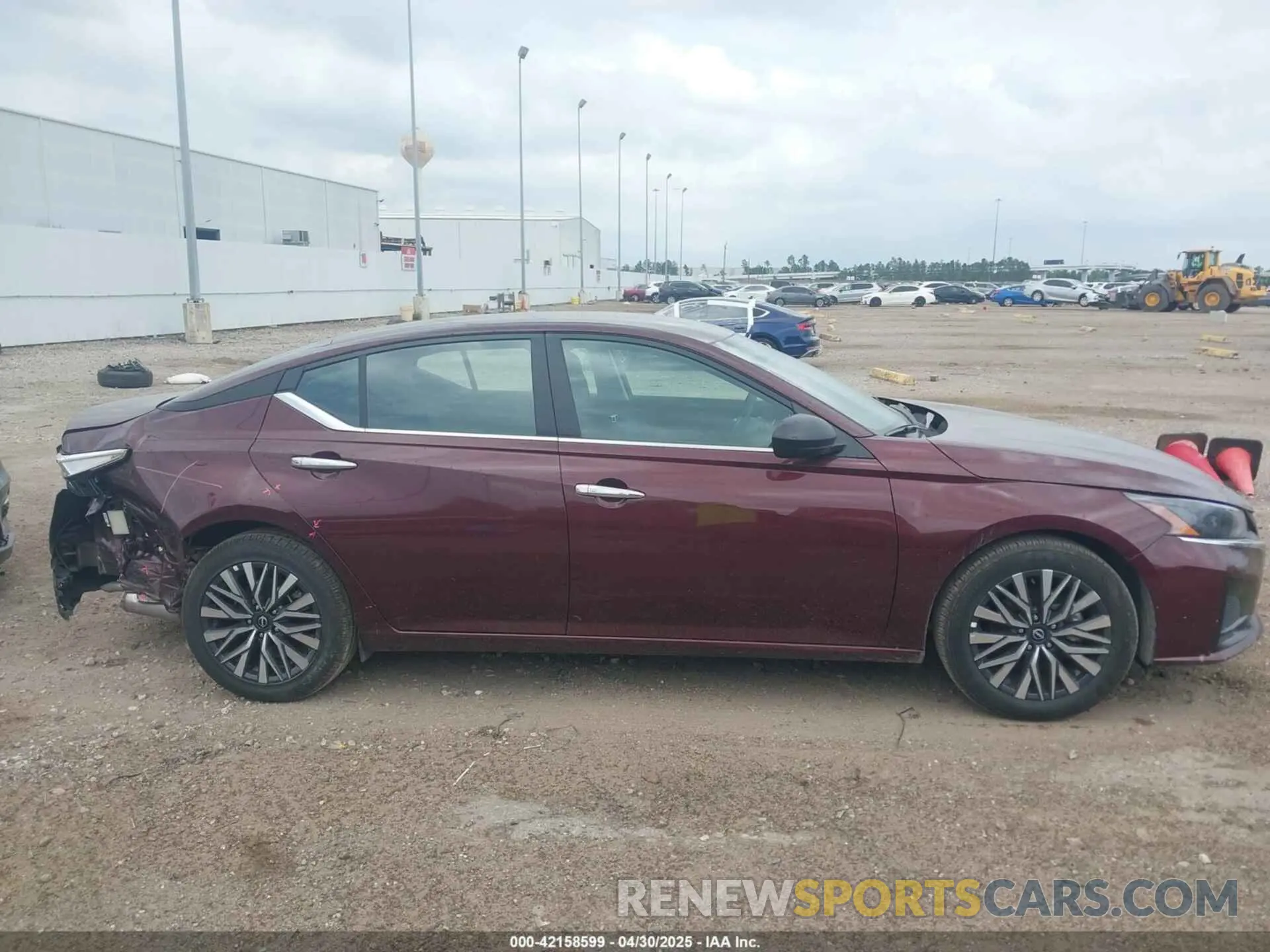 13 Photograph of a damaged car 1N4BL4DV0SN358319 NISSAN ALTIMA 2025