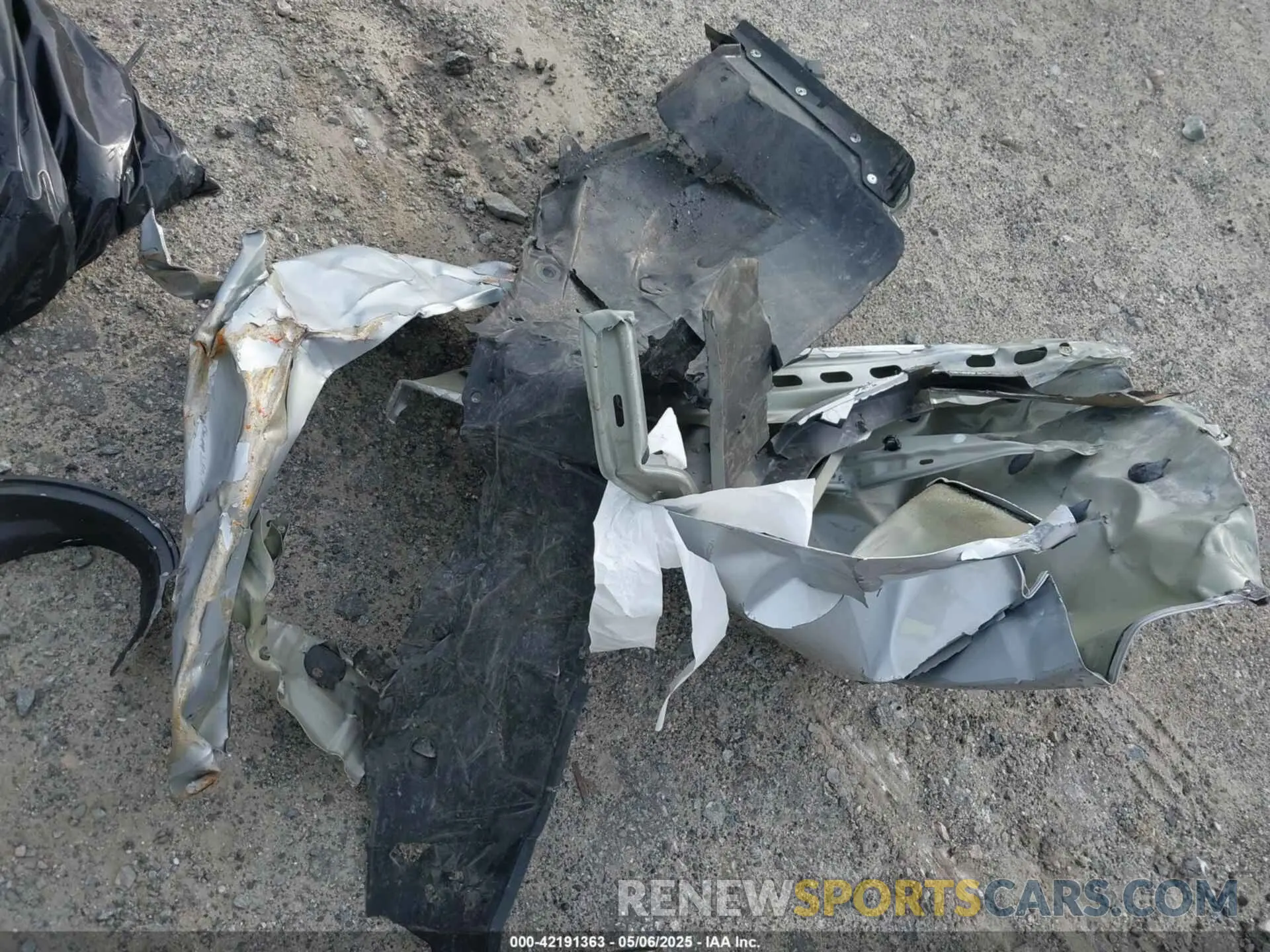 11 Photograph of a damaged car 1N4BL4DV0SN366677 NISSAN ALTIMA 2025