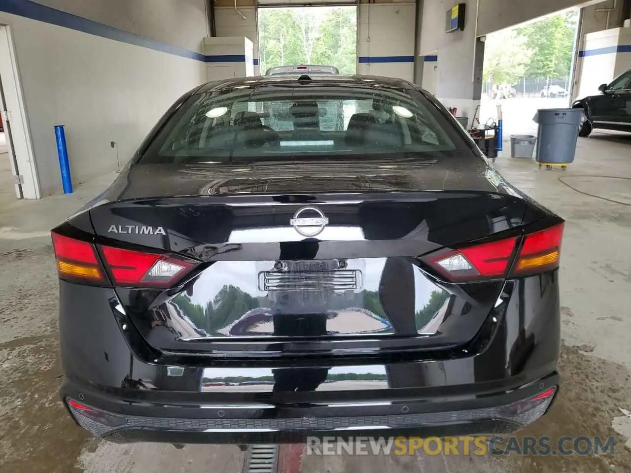 6 Photograph of a damaged car 1N4BL4DV0SN367800 NISSAN ALTIMA 2025