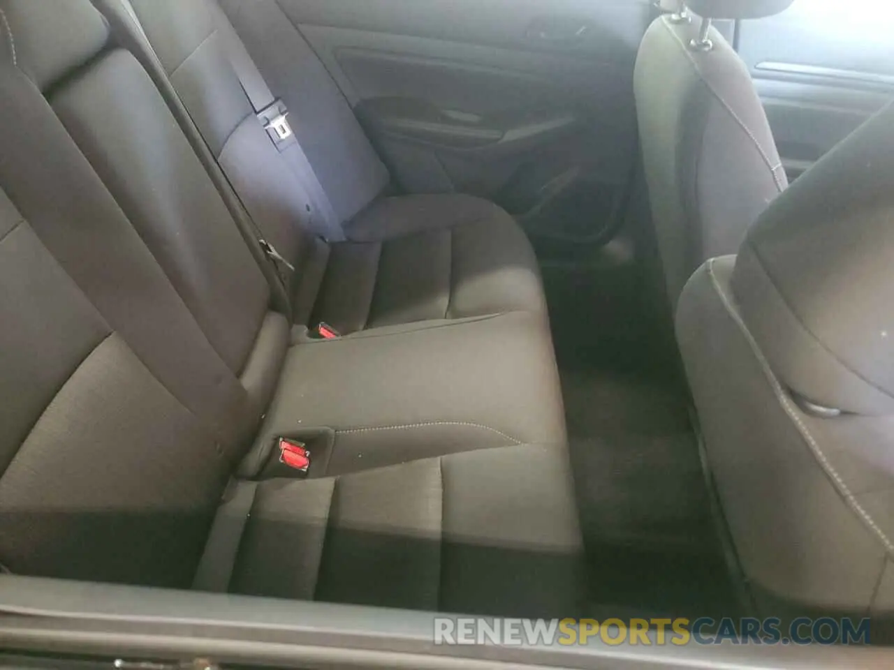 10 Photograph of a damaged car 1N4BL4DV0SN381986 NISSAN ALTIMA 2025
