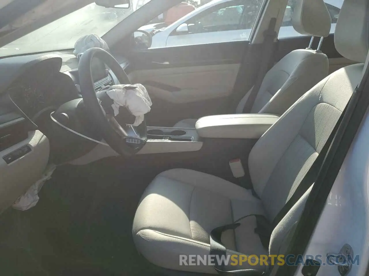 7 Photograph of a damaged car 1N4BL4DV1SN305922 NISSAN ALTIMA 2025