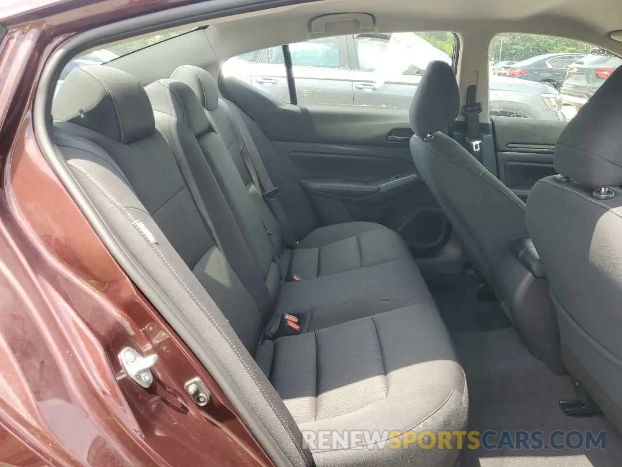 10 Photograph of a damaged car 1N4BL4DV1SN309033 NISSAN ALTIMA 2025