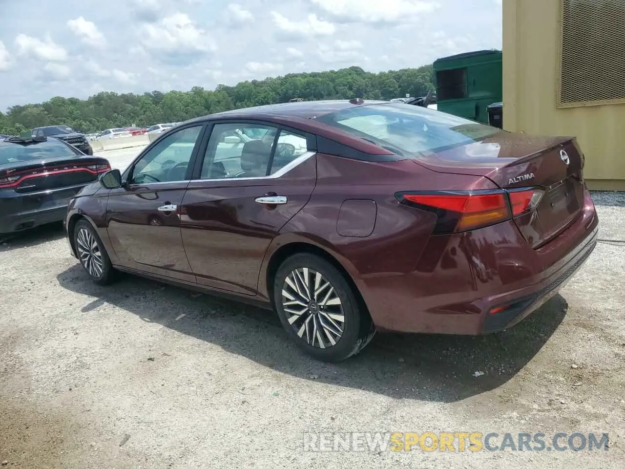 2 Photograph of a damaged car 1N4BL4DV1SN309033 NISSAN ALTIMA 2025
