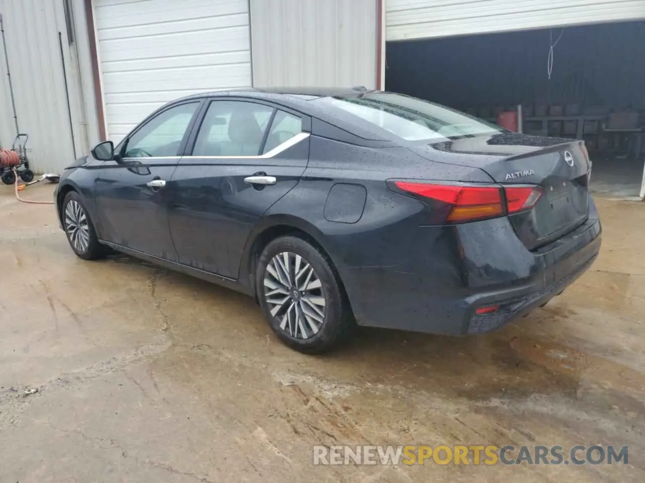 2 Photograph of a damaged car 1N4BL4DV1SN316516 NISSAN ALTIMA 2025