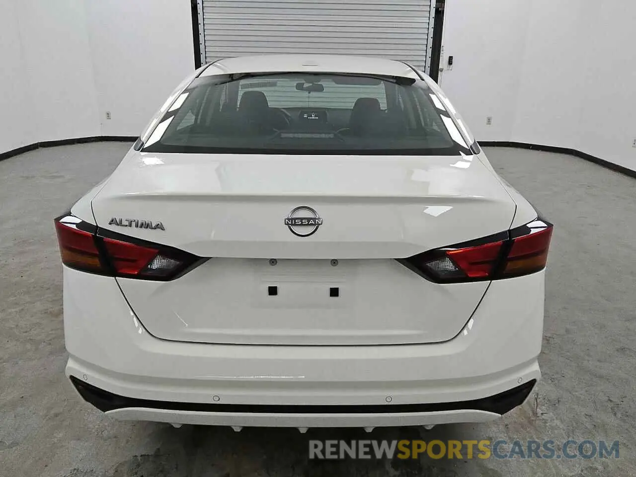 6 Photograph of a damaged car 1N4BL4DV1SN324311 NISSAN ALTIMA 2025