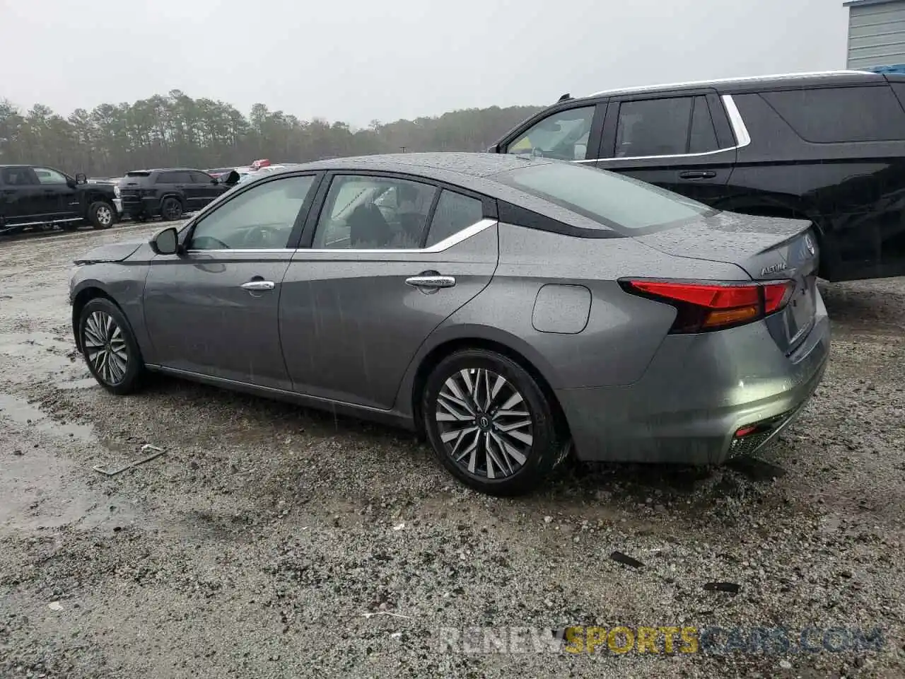 2 Photograph of a damaged car 1N4BL4DV1SN331047 NISSAN ALTIMA 2025