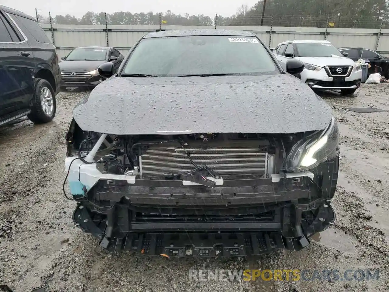 5 Photograph of a damaged car 1N4BL4DV1SN331047 NISSAN ALTIMA 2025