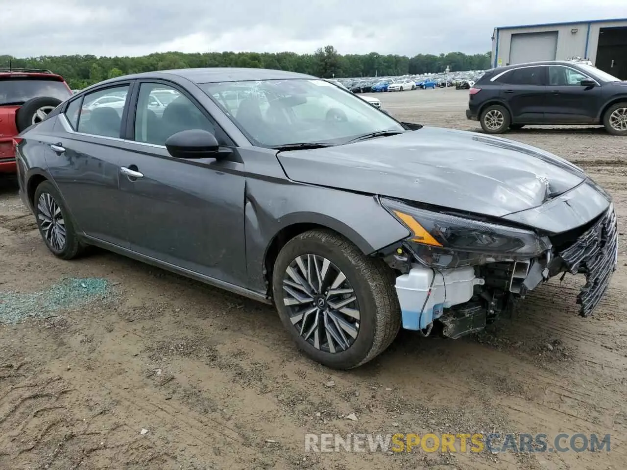 4 Photograph of a damaged car 1N4BL4DV1SN331114 NISSAN ALTIMA 2025