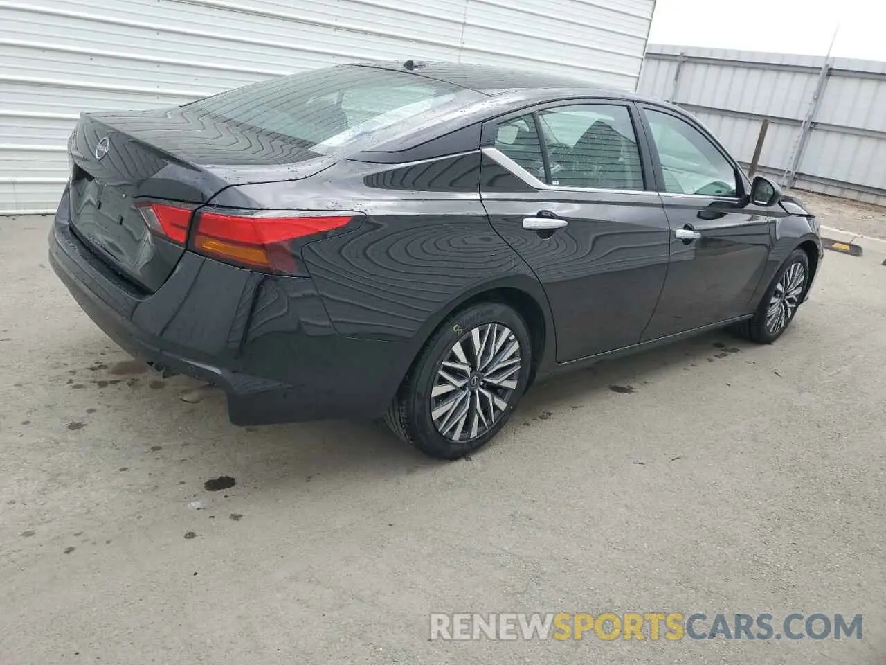 3 Photograph of a damaged car 1N4BL4DV1SN343988 NISSAN ALTIMA 2025