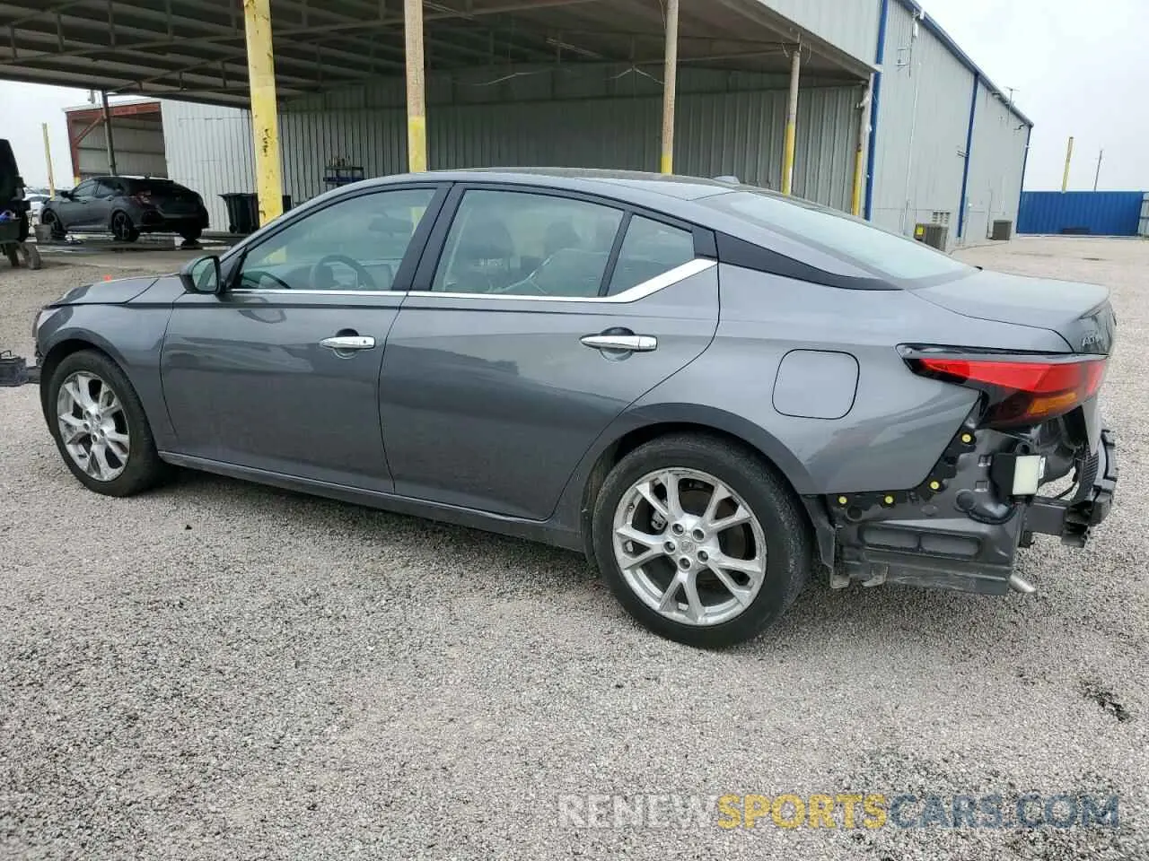 2 Photograph of a damaged car 1N4BL4DV1SN348379 NISSAN ALTIMA 2025