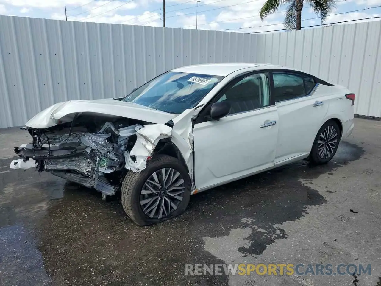 1 Photograph of a damaged car 1N4BL4DV1SN354179 NISSAN ALTIMA 2025